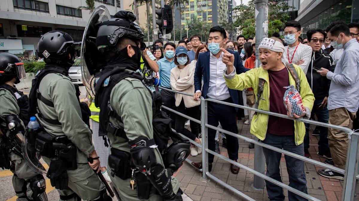 „Zůstáváme v ulicích.“ Seznam mluvil s vítězi voleb v Hongkongu